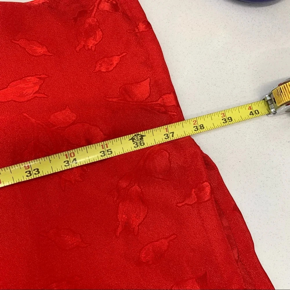 Lane Bryant Intimates Night Shirt 18/20 Red Floral Button Front Long Sleeve - Picture 8 of 11